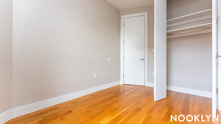 Rented by Nooklyn NYC LLC | media 12