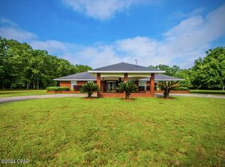 5090 Cheyenne Dr, Graceville, FL 32440