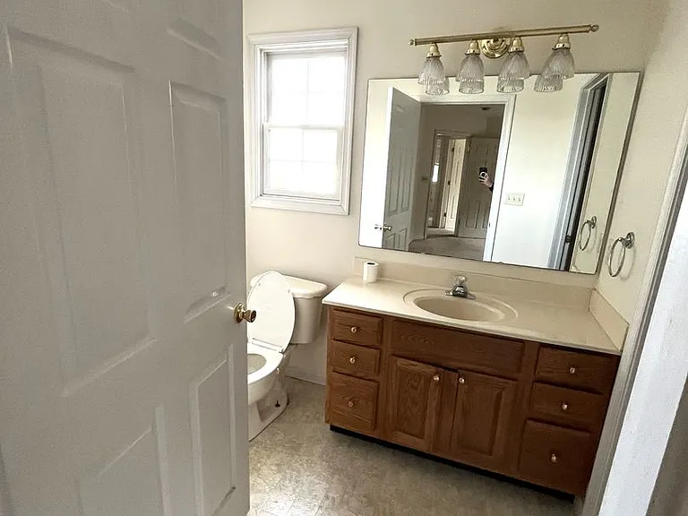 152 Lantern Ln — Photo 24