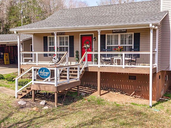 2nd image of 880 Evins Rd