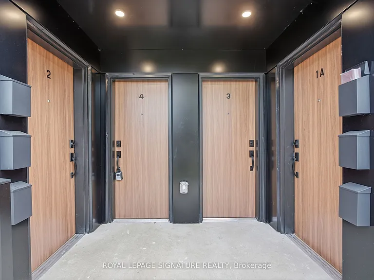 53 Bishop Ave #1A — Photo 28