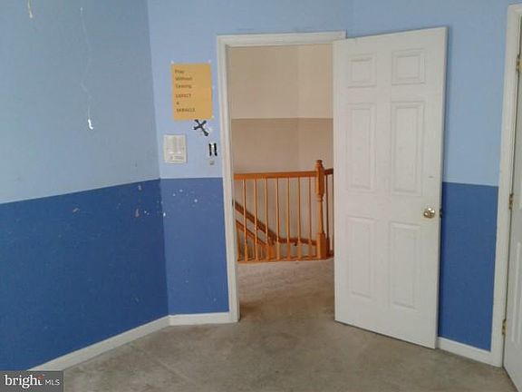 5th image of 7707 Alloway Ln