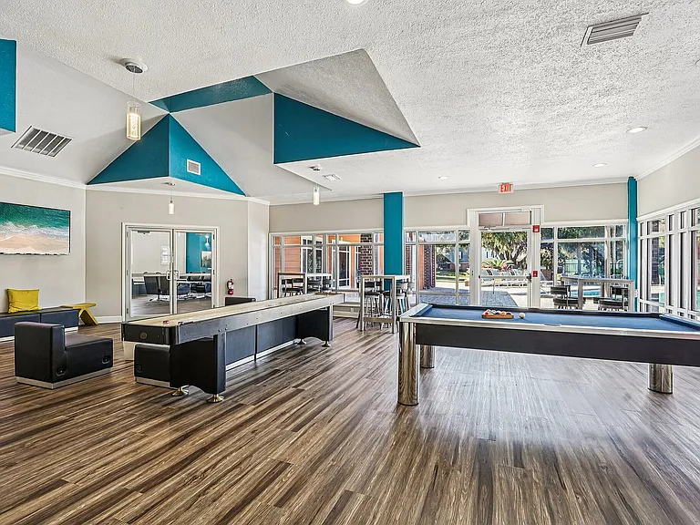 37-web-or-mls-SW 27th St-1212-905