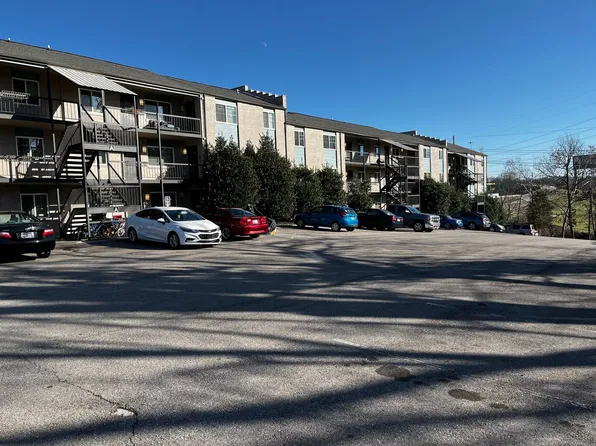 Reserve at Third Creek, 3910 Middlebrook Pike #2B-1Ba-800Sqft, Knoxville, TN 37921