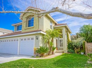 27858 Skycrest Cir, Valencia, CA 91354