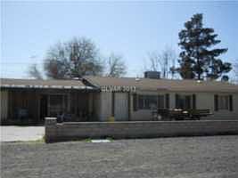 1st image of 4435 E Wyoming Ave