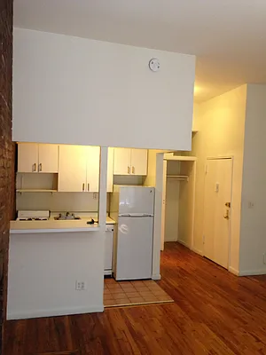 Rented by AJ Clarke | media 14