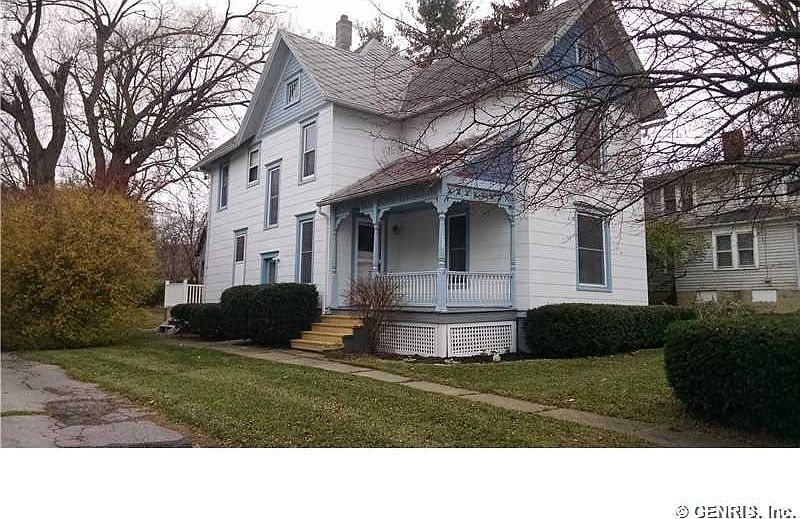 1st image of 135 Ogden St