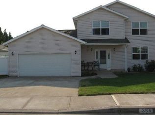 1354 SW 14th St, Dallas, OR 97338