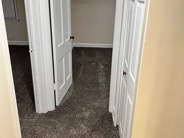 Hall between bedrooms
