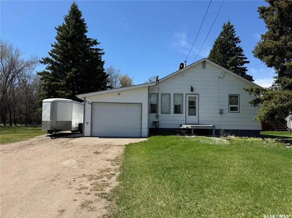 728 McIntosh STREET, Foam Lake, SK S0A 1A0