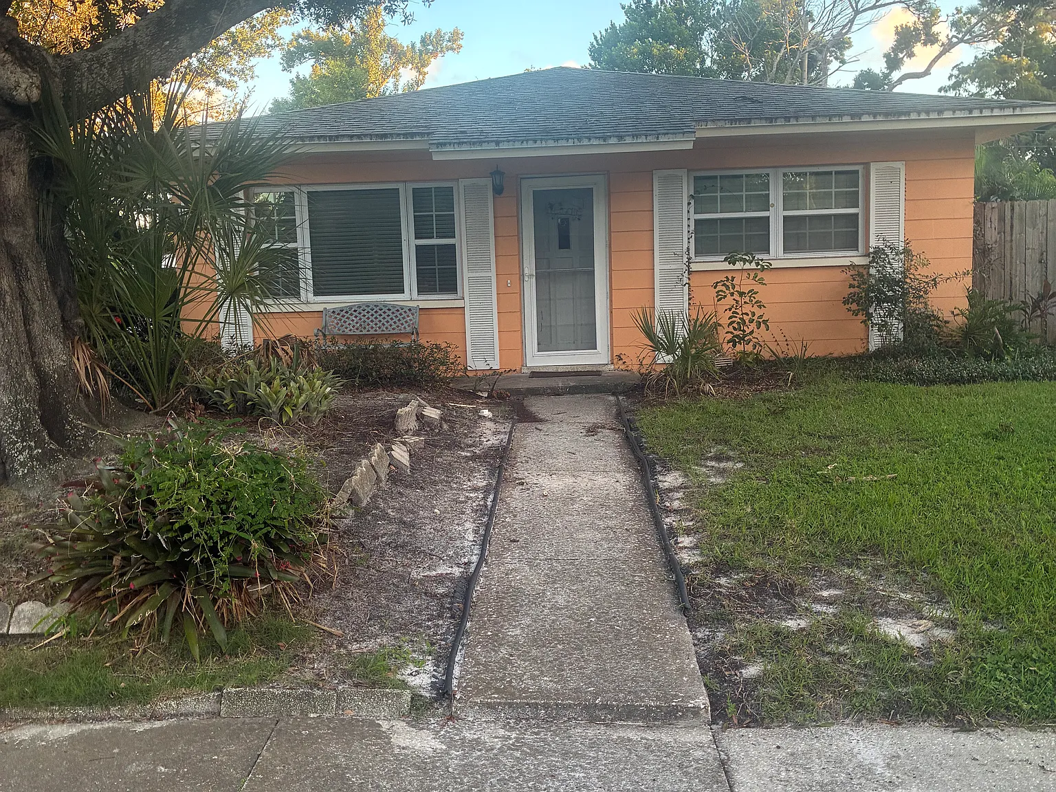 2 bed, 1708 sqft, $2,400 — Photo 3