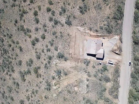 4th image of 733 Calle Lukas