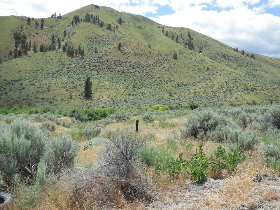 2nd image of 1335 Pitcher Canyon Rd