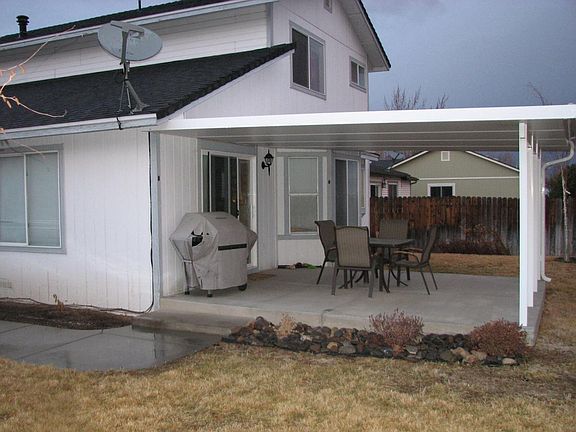 Covered Patio & Side Garden