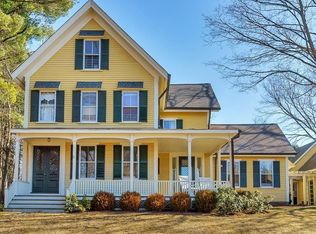 454 Monument St, Concord, MA 01742