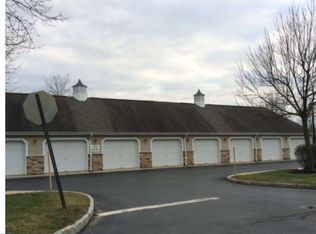 25 Kyle Way #314, Ewing, NJ 08628