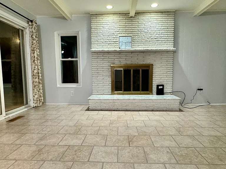 28273 Newland Dr — Photo 13