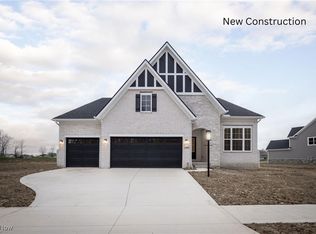 4166 Saint Gregory Way, Avon, OH 44011