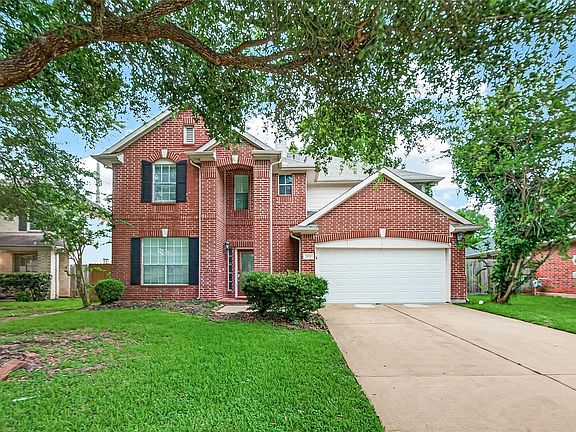 2nd image of 2638 Riverhollow Ln