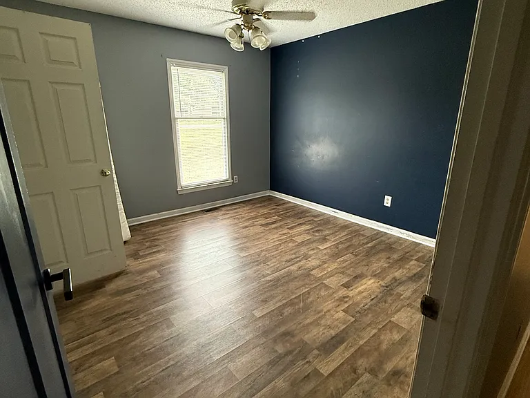 Baxter Ln — Photo 11