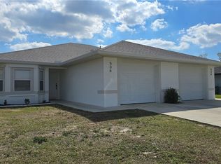 534/536 SE 8th St, Cape Coral, FL 33990