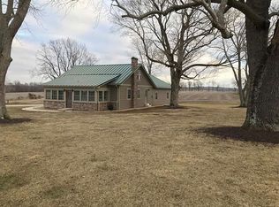 1500 E 3125th Ave, Herrick, IL 62431