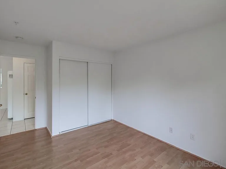 2045 Burton St #51 — Photo 24