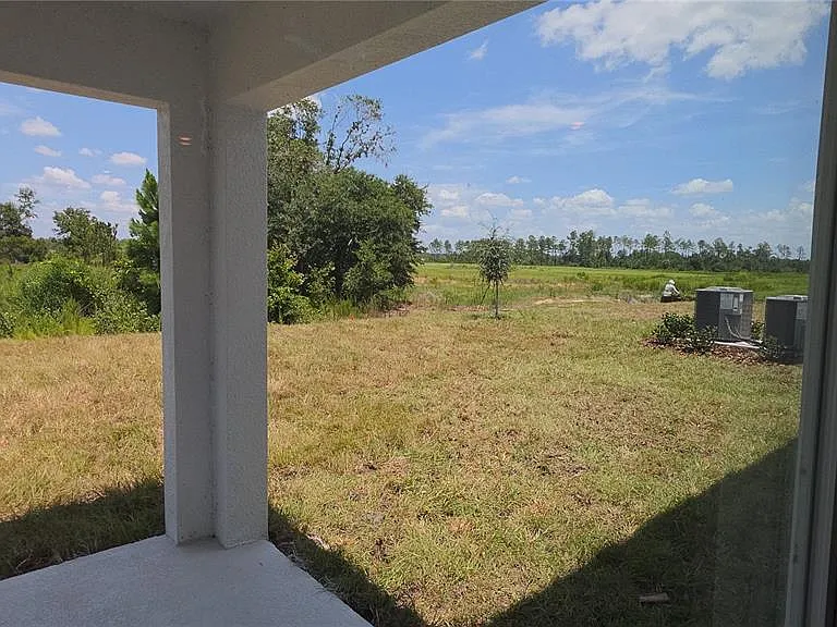 36741 Thornhedge Dr — Photo 10