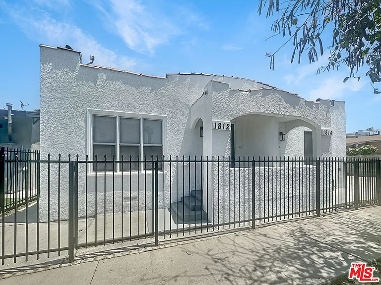 1814 S Longwood Ave — Photo 11