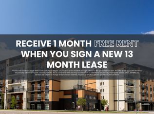 70 Park East Dr #207, Winnipeg, MB R3Y0T8