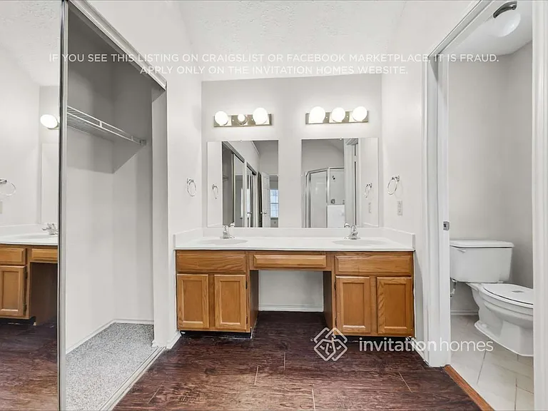 10514 Wayward Wind Ln — Photo 14