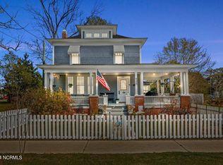 625 E 2nd St, Washington, NC 27889