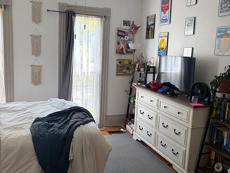 29 Rundel Park — Photo 15
