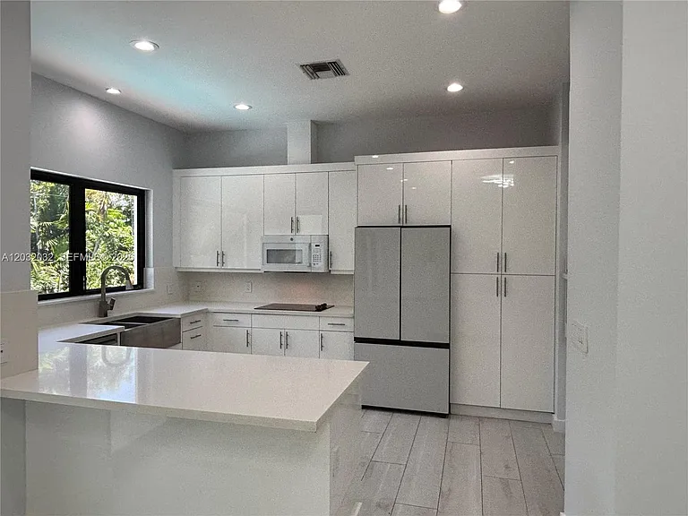 6220 SW 144th St — Photo 16