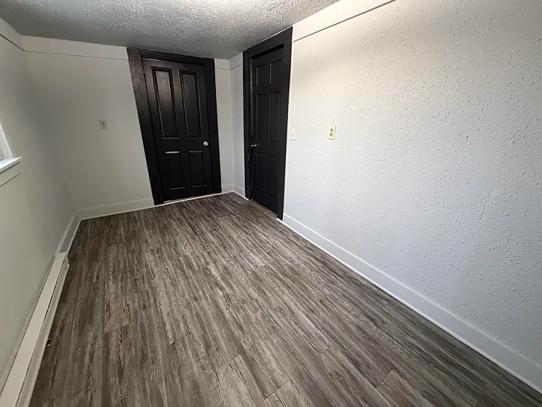 618 Porter St — Photo 13