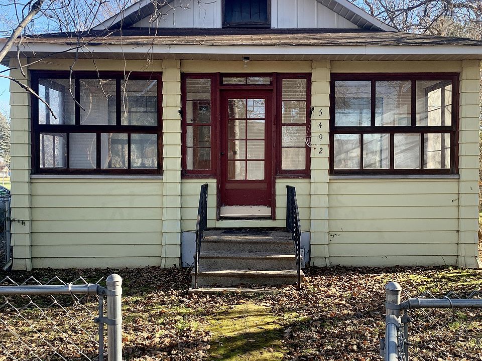 1st image of 5492 Daffodil Ave