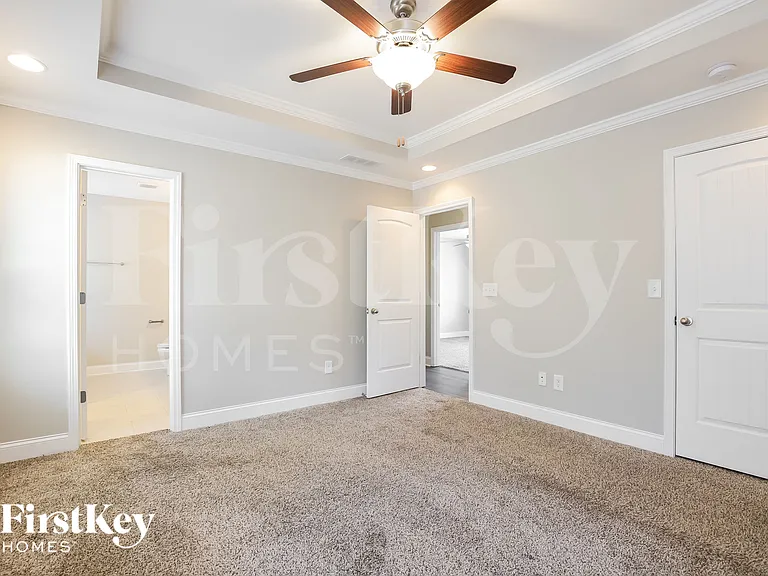 4104 Belvedere Cir — Photo 9