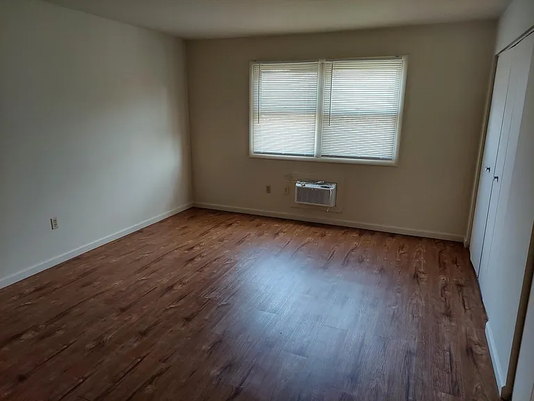 1316 Mallard Rd #F — Photo 5
