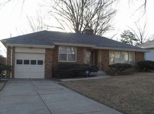 2111 S 38th Ave, Omaha, NE 68105