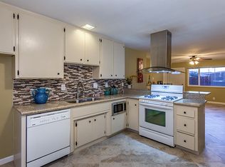 20970 Pahute Rd APT 2, Apple Valley, CA 92308