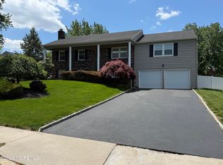 19 Prescott Drive, Marlboro, NJ 07746