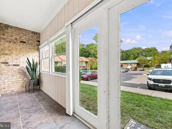 3383 S Leisure World Blvd Unit 92-1D, Silver Spring, MD 20906