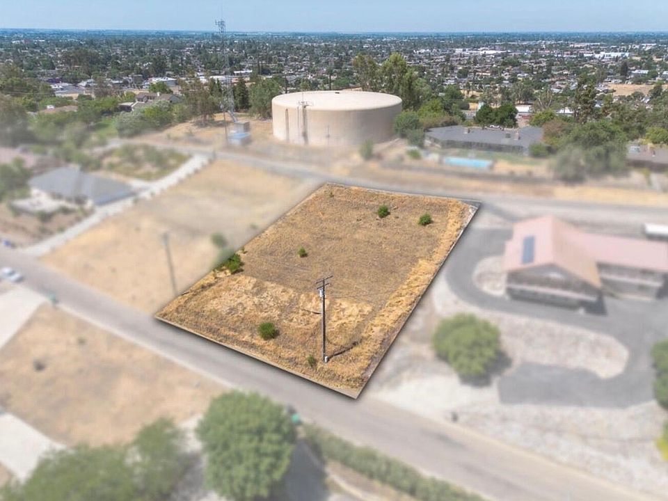 2nd image of N Scenic Drive
