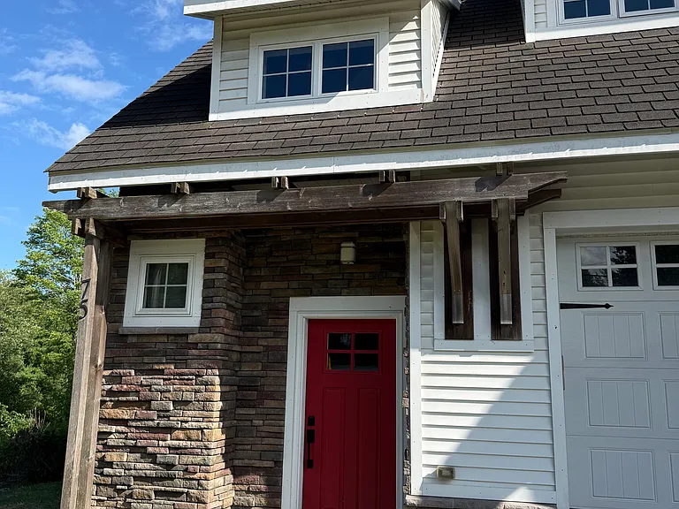 75 Country Club Rd #1 — Photo 2