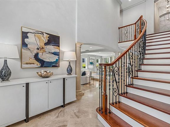 3rd image of 4927 LYFORD CAY ROAD