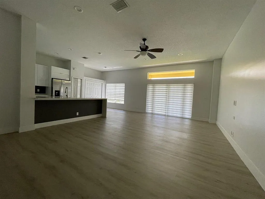 Laurel Ridge Cir, Fort Lauderdale — Photo 2