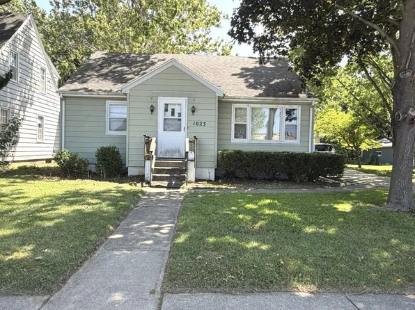 1023 Union St, Morris, IL 60450