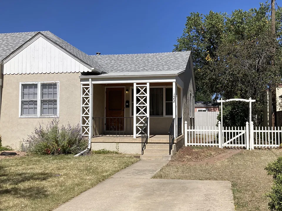 122 E Van Buren St #1