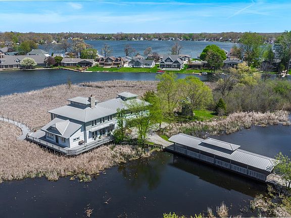 5th image of 2350 Crane Rd